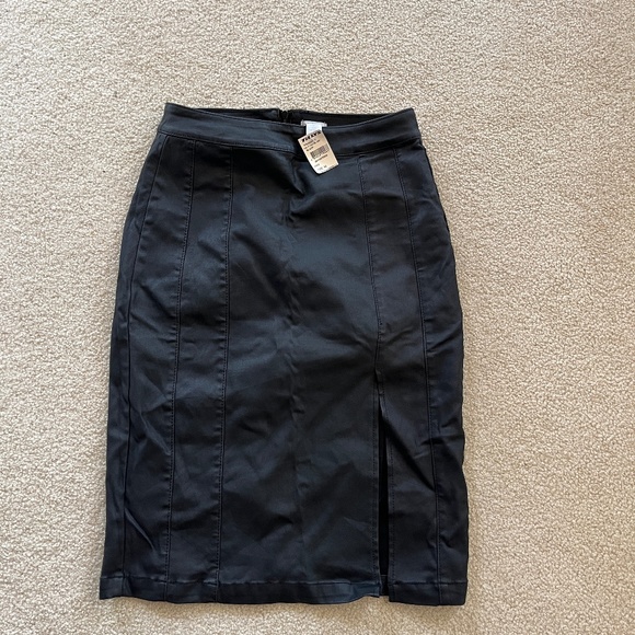 Tilly's Dresses & Skirts - NWT Faux Leather Mini Skirt
